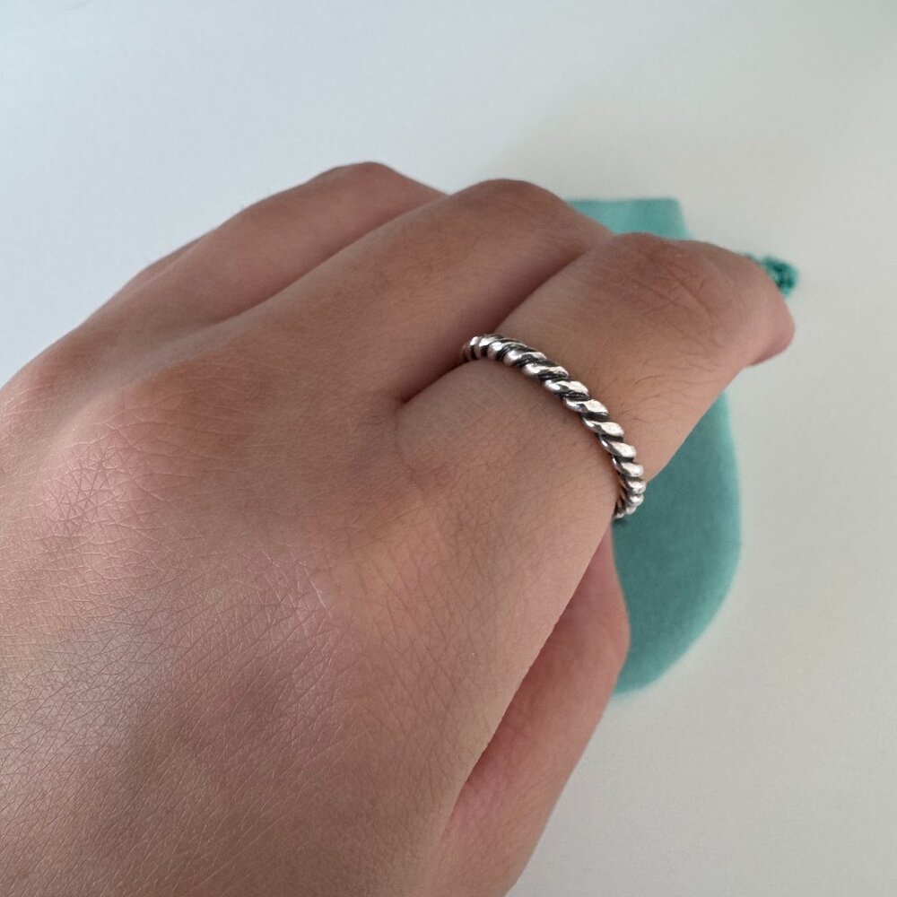 Tiffany & Co. Twist Ring (size 5.5)